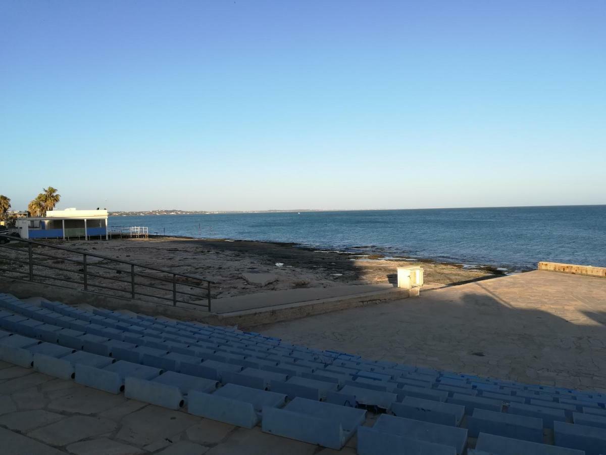 Case Degli Avi, Camere Nel Borgo Marinaro Pozzallo Exterior photo